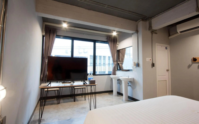 Welcome Plaza Hotel