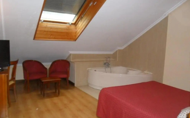 Hotel Ciudad Cangas De Onis