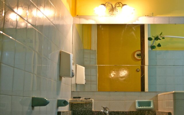 Residencia Universitaria Gusti