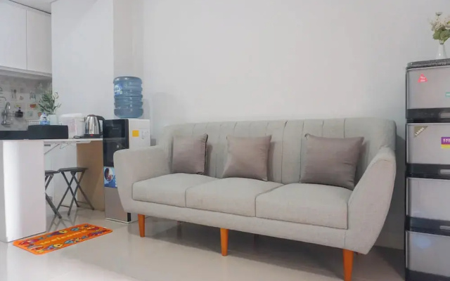 Good And Comfy 2Br Apartment At Transpark Juanda Bekasi Timur