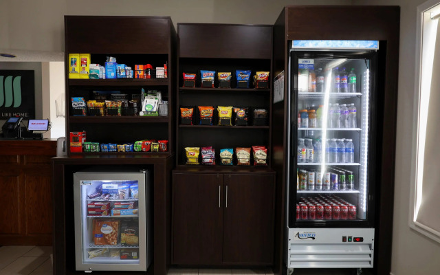 MainStay Suites Madison Airport