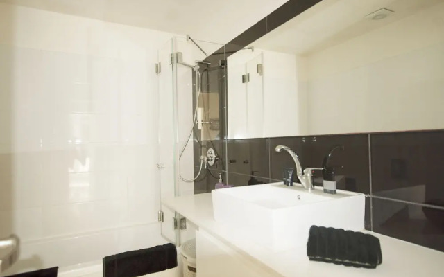 Quality 3BDR Dizengoff Square Pkg TL49