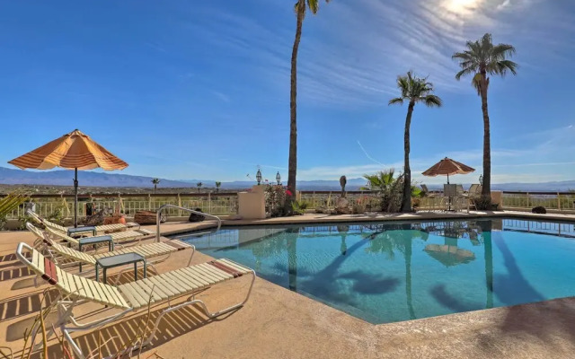 Tucson Retreat w/ Superb Mountain Views & Pool!