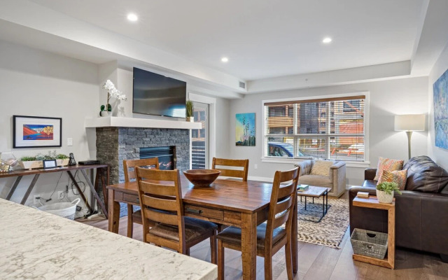 White Spruce Lodge by Spring Creek Vacations