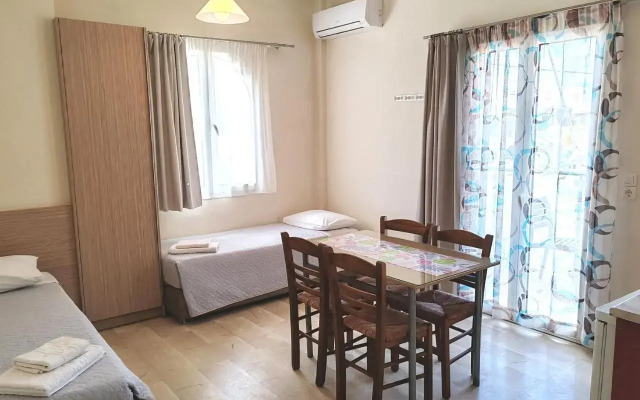 Villa Angelica Studios & Apartments