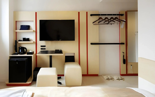 Center Hotel Narita 2 R51