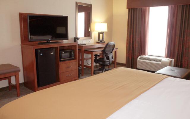Holiday Inn Express Hotel & Suites Paducah West by IHG