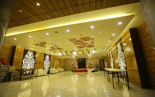 OYO 9319 Hotel Gurveer Royal
