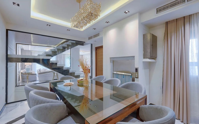 Vesta - Luxury Villa - 3BR - CFC II