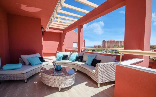 Gorgeous 170 Sq.M. Penthouse with Sea View Terraces