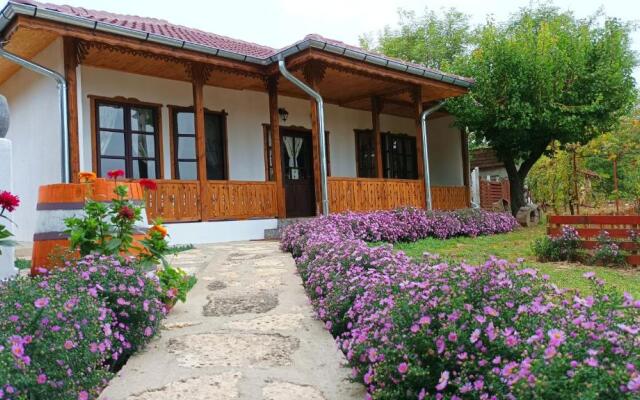 Babinata Kashta-Srebarna