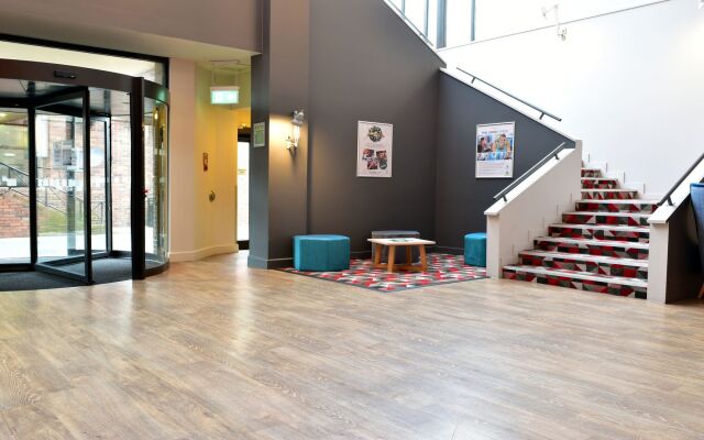 Holiday Inn Glasgow East Kilbride by IHG