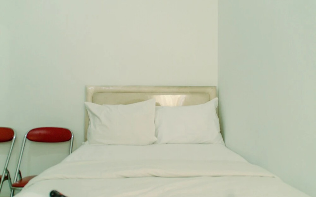 Comfort Studio Apartment Aeropolis Residence – Guest Rooms – Tangerang