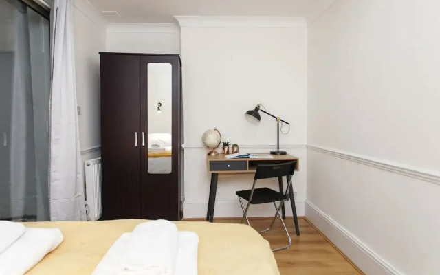 Victoria Magical Atmosphere with Patios