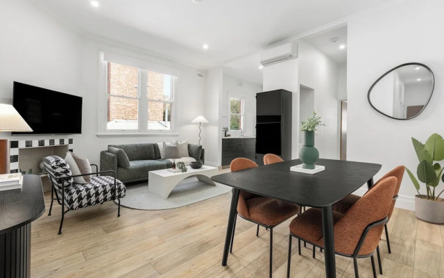 Simpson Street Apartments by Urban Rest