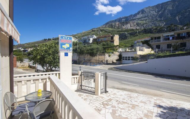Apartments and Rooms Kapulica
