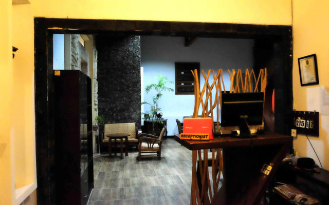 Puri Minggiran Guest House