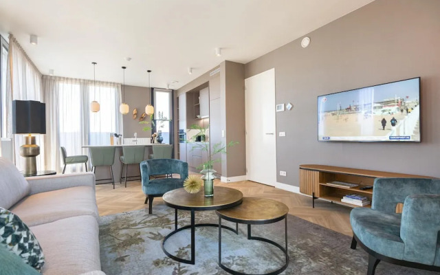 Stylish Penthouse With 2 Bedrooms