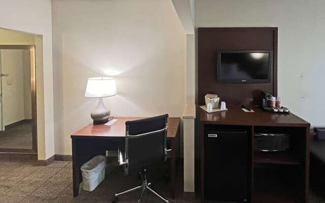 Comfort Suites Peoria Sports Complex