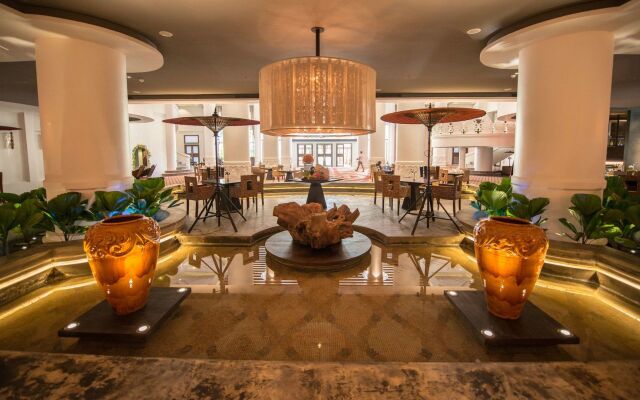 Rose Garden Hotel