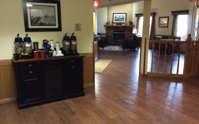 Country Inn of Two Harbors