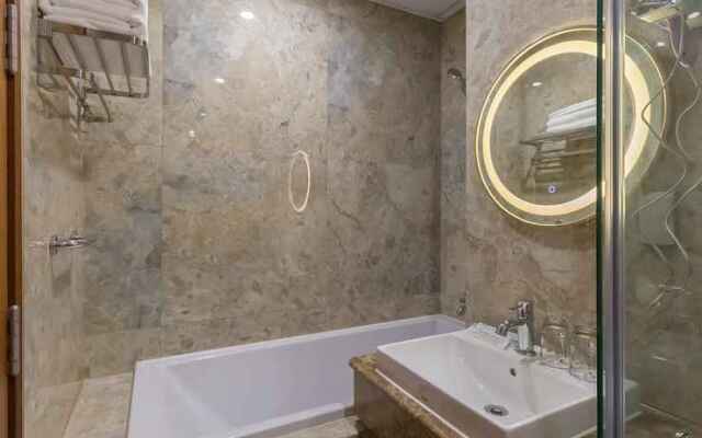 Woody House Boutique