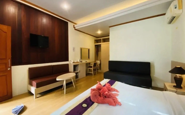 Paradise Resort PHI PHI