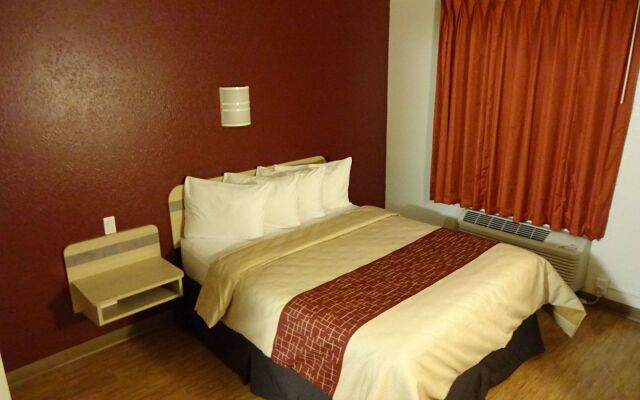 Seasons Inn Traverse City