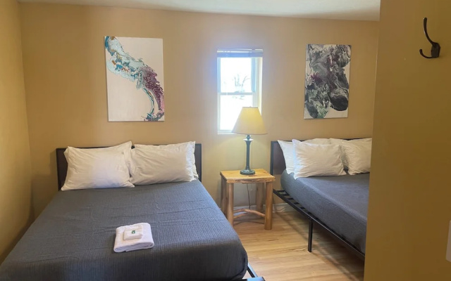 The Kingsley Suites
