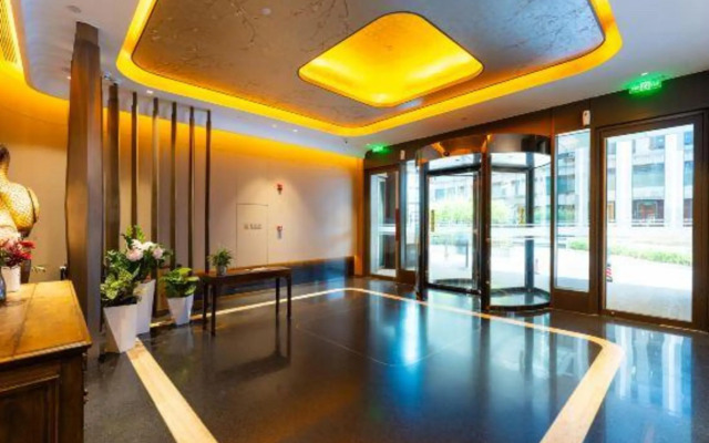 Fengyuan Hotel