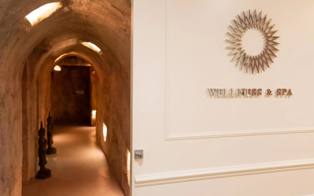 Bianco Riccio Suite Hotel