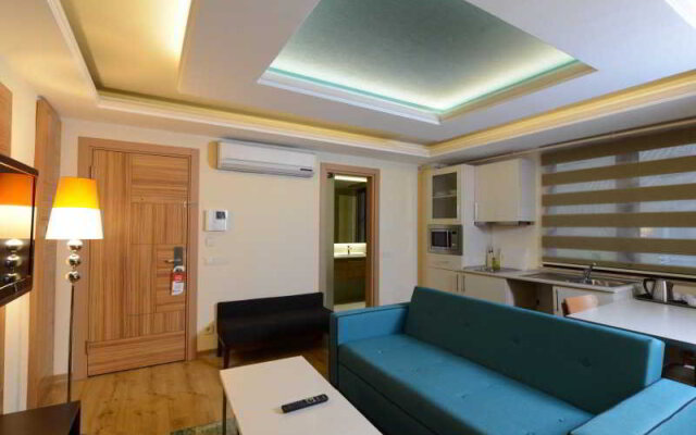 Collage Cihangir