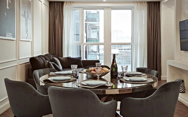 Modern Classic 2 bedroom apartment near Most City