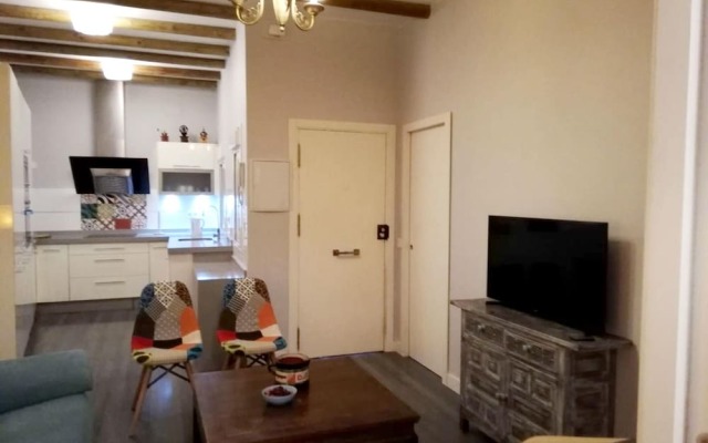 Apartment With 2 Bedrooms In Sevilla, With Wifi