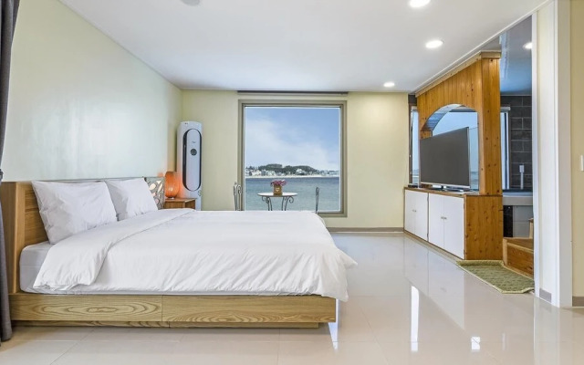 Youngheungdo Duniaspa Pension