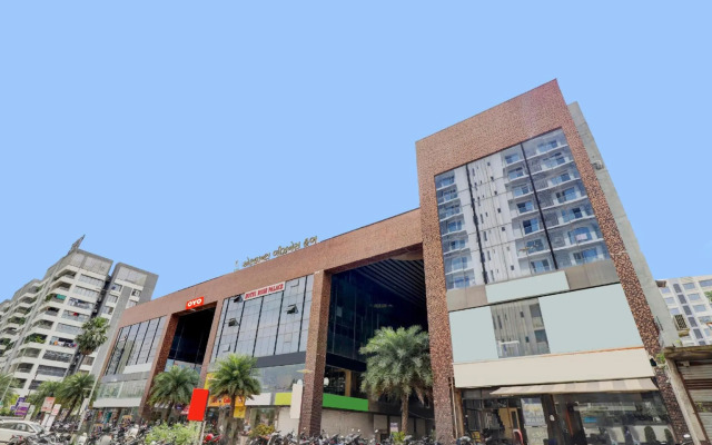 OYO Flagship 70173 Hotel Cozy Rooms