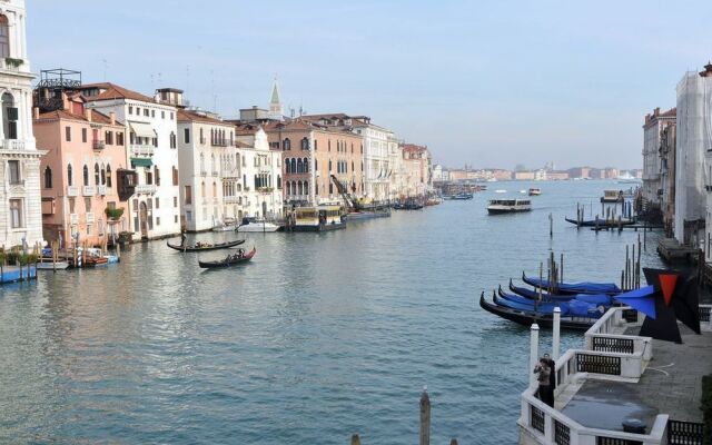 Guggenheim Collection Venice Apartment