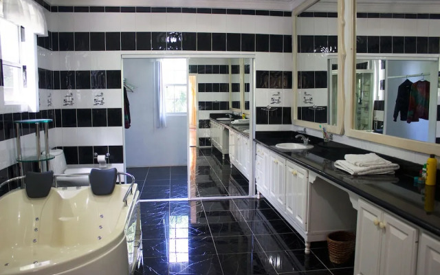 All Nations Guesthouse