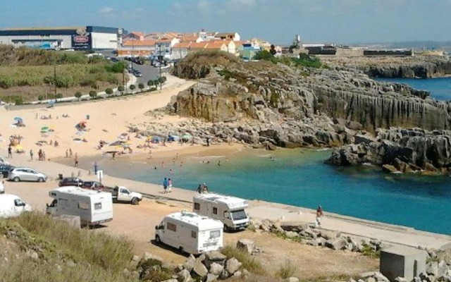 Apartment with One Bedroom in Peniche, with Terrace And Wifi - 400 M From the Beach