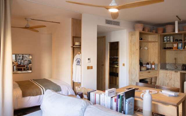 MOB Hotel Cannes