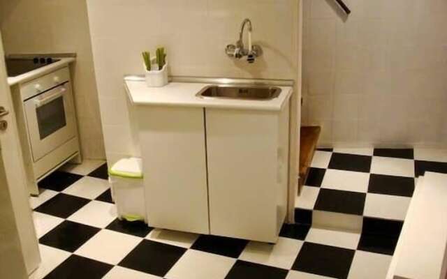 Alfama Flta Remédios