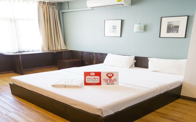 Nida Rooms Phra Khanong 2163 Place