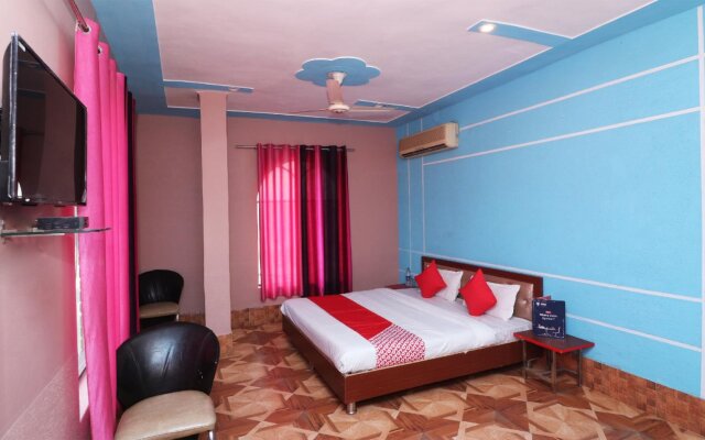 Raj Mahal By OYO Rooms
