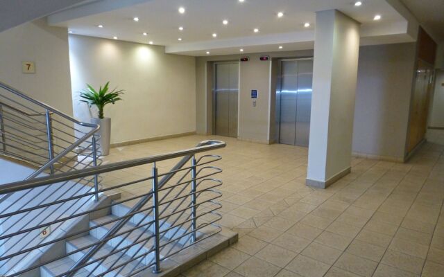 StaySandton LuxurySuites