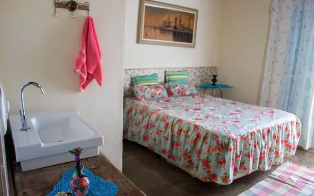 P004 Casa c 3 Dorm. Apenas 150m da Praia