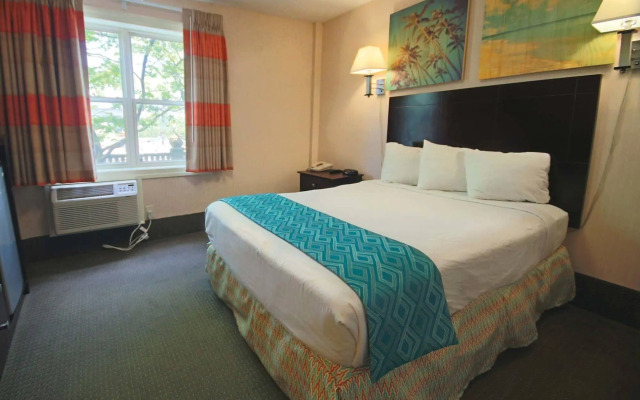 Plim Plaza Hotel