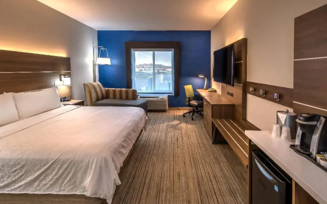 Holiday Inn Express And Suites - Reno Airport