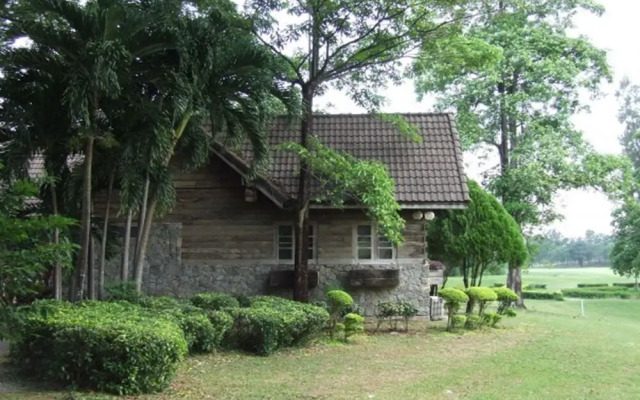 Sawang Resort Golf Club and Hotel