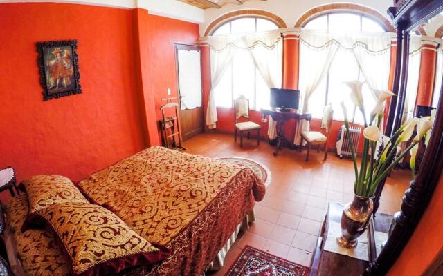 Hotel Monasterio