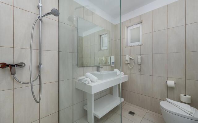 Gaia Royal Hotel